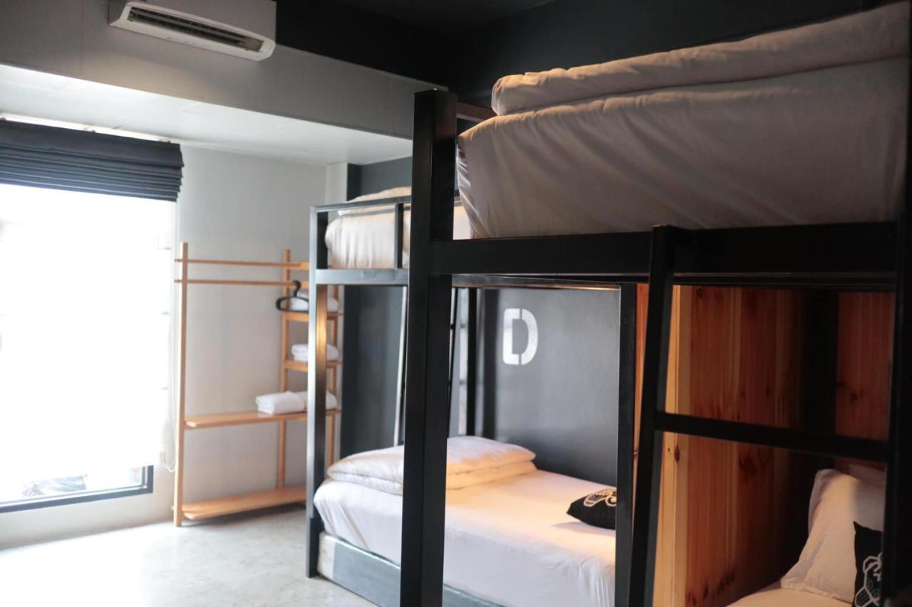 Blu Monkey Hub & Hotel Szuratthani Kültér fotó