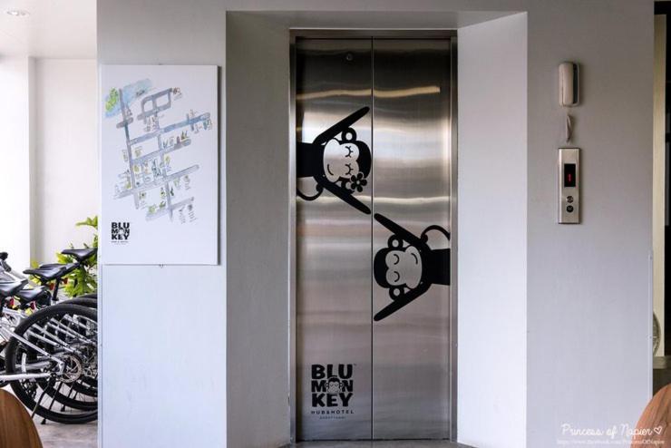 Blu Monkey Hub & Hotel Szuratthani Kültér fotó