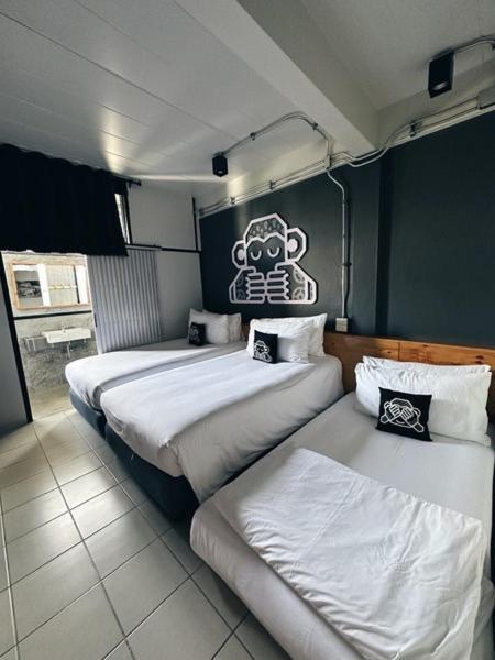 Blu Monkey Hub & Hotel Szuratthani Kültér fotó